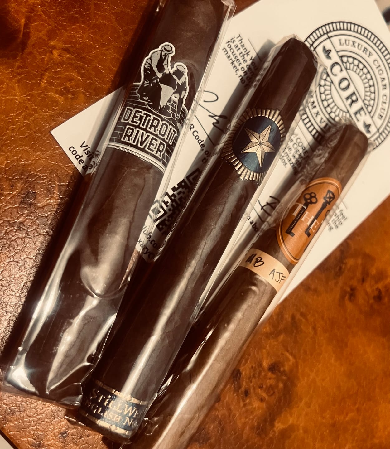 Customer photo review of Core Subscription Luxury Cigars Monthly