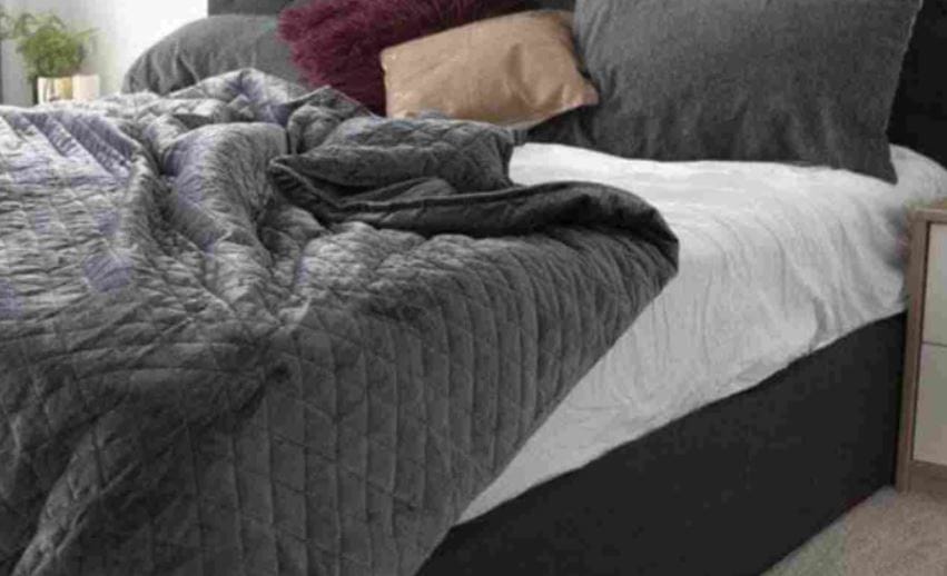 Customer photo review of King / Super-King Weighted Blanket II