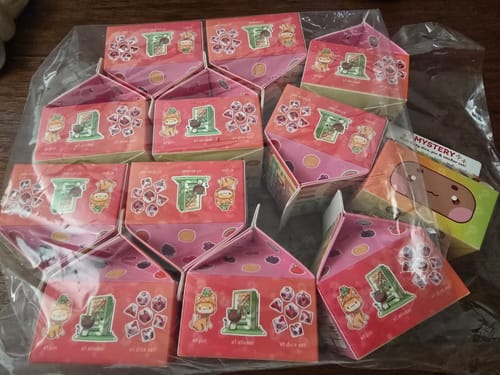 Customer photo review of Milk Carton Mystery Dice – 12 Different Cute Fruit Kawaii Cat Designs