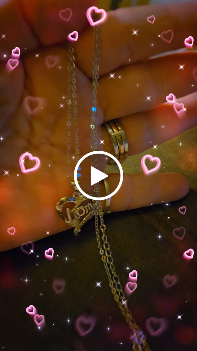 Customer video review of Karina 18k White Gold Plated Mom Heart Pendant Necklace with Simulated Diamond Crystals