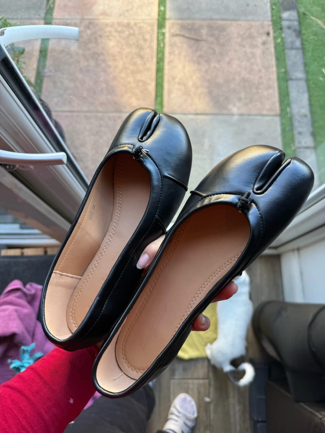 Customer photo review of Abigail Vegan Leather Flats
