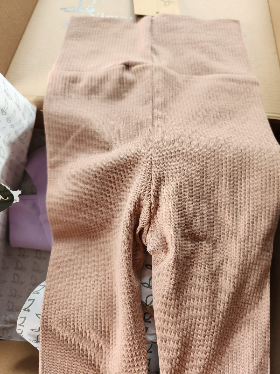 Customer photo review of Belle mitwachsende Hose - Mandel