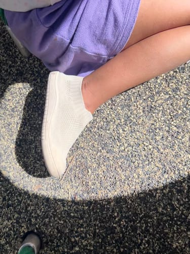 Customer photo review of SOHLS® Active Velcro Toddler Shoe – Dusty Rose