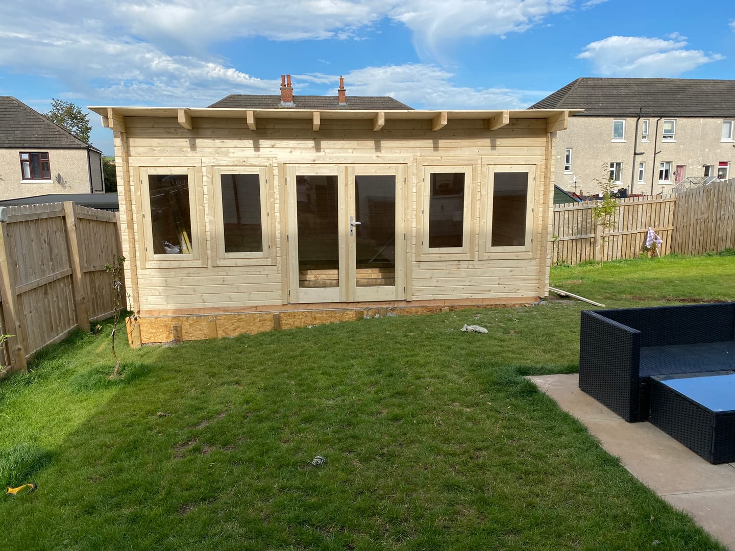 Customer photo review of Lisa L (5.5x4m | 19.4m2 | 44mm) Spacious Pent Roof Summer House with Double Doors  (2024 Upgraded Model)