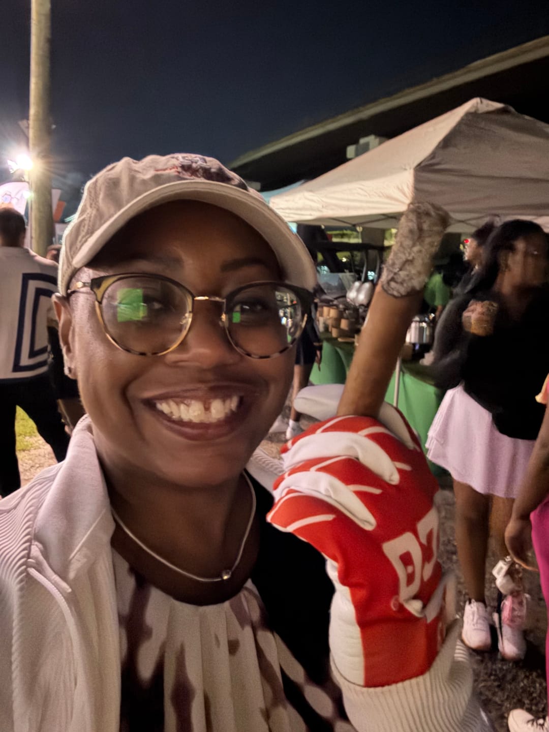 Customer photo review of DELTA SIGMA THETA GOLF GLOVES