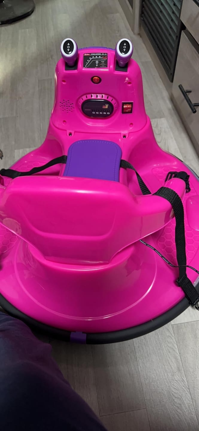 Customer photo review of TOBBI 12V Electric Kids Ride-on Bumper Car