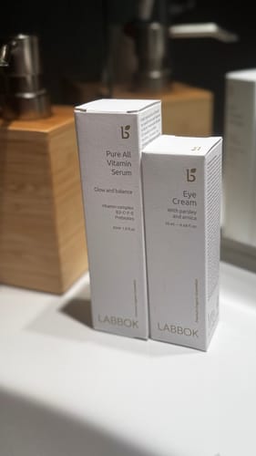 Customer photo review of Labbok Eye Cream dark circles puffiness, 20ml