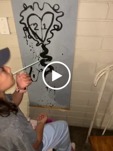 Customer video review of Magic Canvas