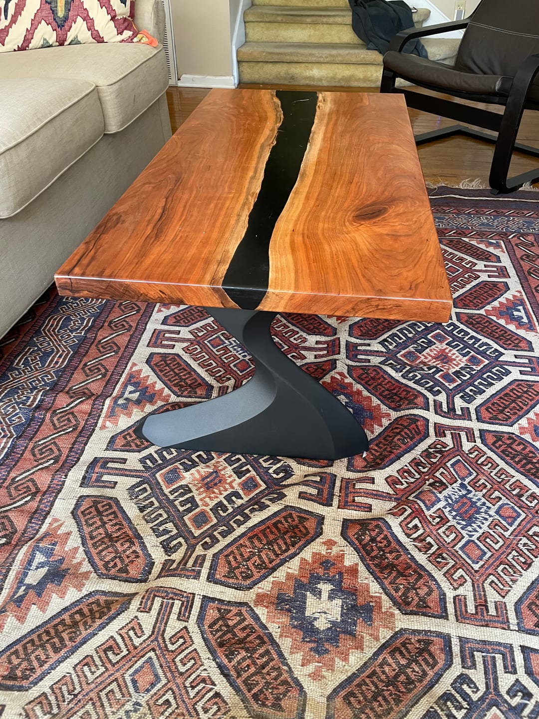 Customer photo review of Coffee Table Legs 214 Botas 16H for Live Edge Tabletop