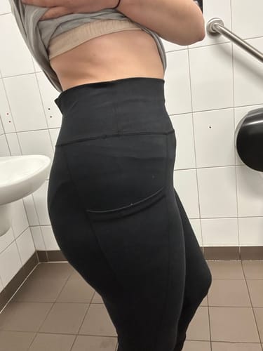 Customer photo review of Full Length Leggings With Pockets