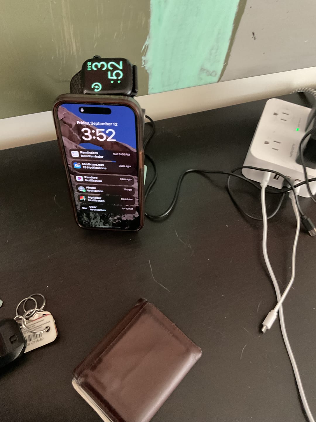 Customer photo review of PASSPORT - WIRELESS CHARGING STATION