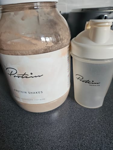 Customer photo review of Protein Powder, Fat-burn, 2.2 lbs / 30 Servings