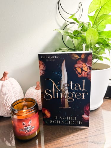 Customer photo review of Fluffin Lover Candle