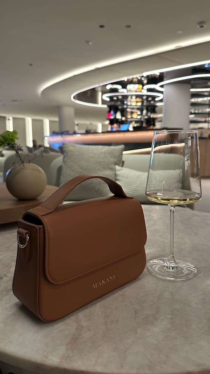Customer photo review of NALUA - CAMEL