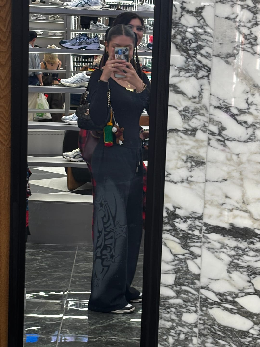 Customer photo review of W281 Flashback Joggers