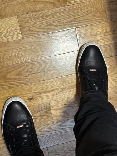 Customer photo review of HTXJPN Gunma Black Sneakers