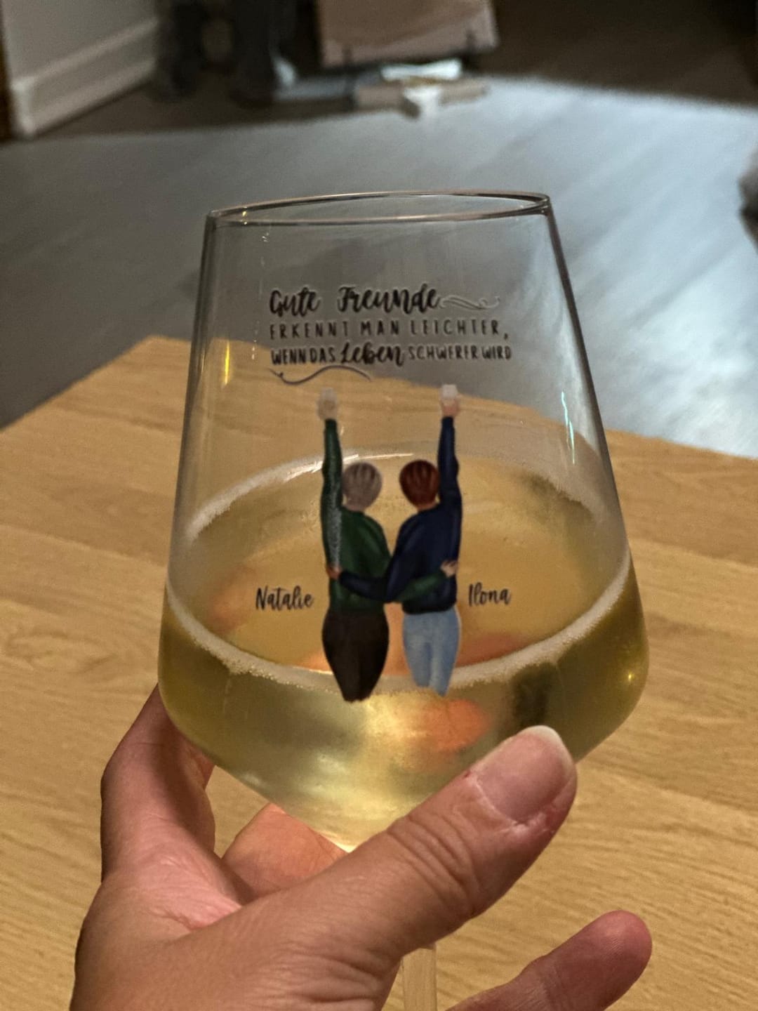 Customer photo review of Best Friends Forever - Personalisiertes Weinglas
