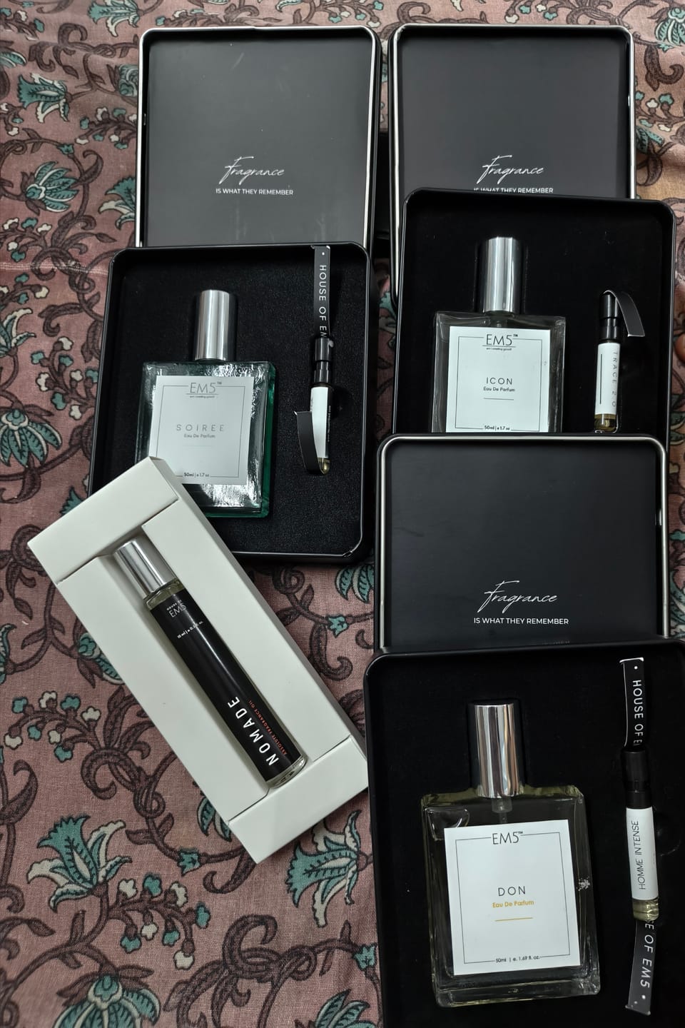 Customer photo review of Icon | Eau De Parfum