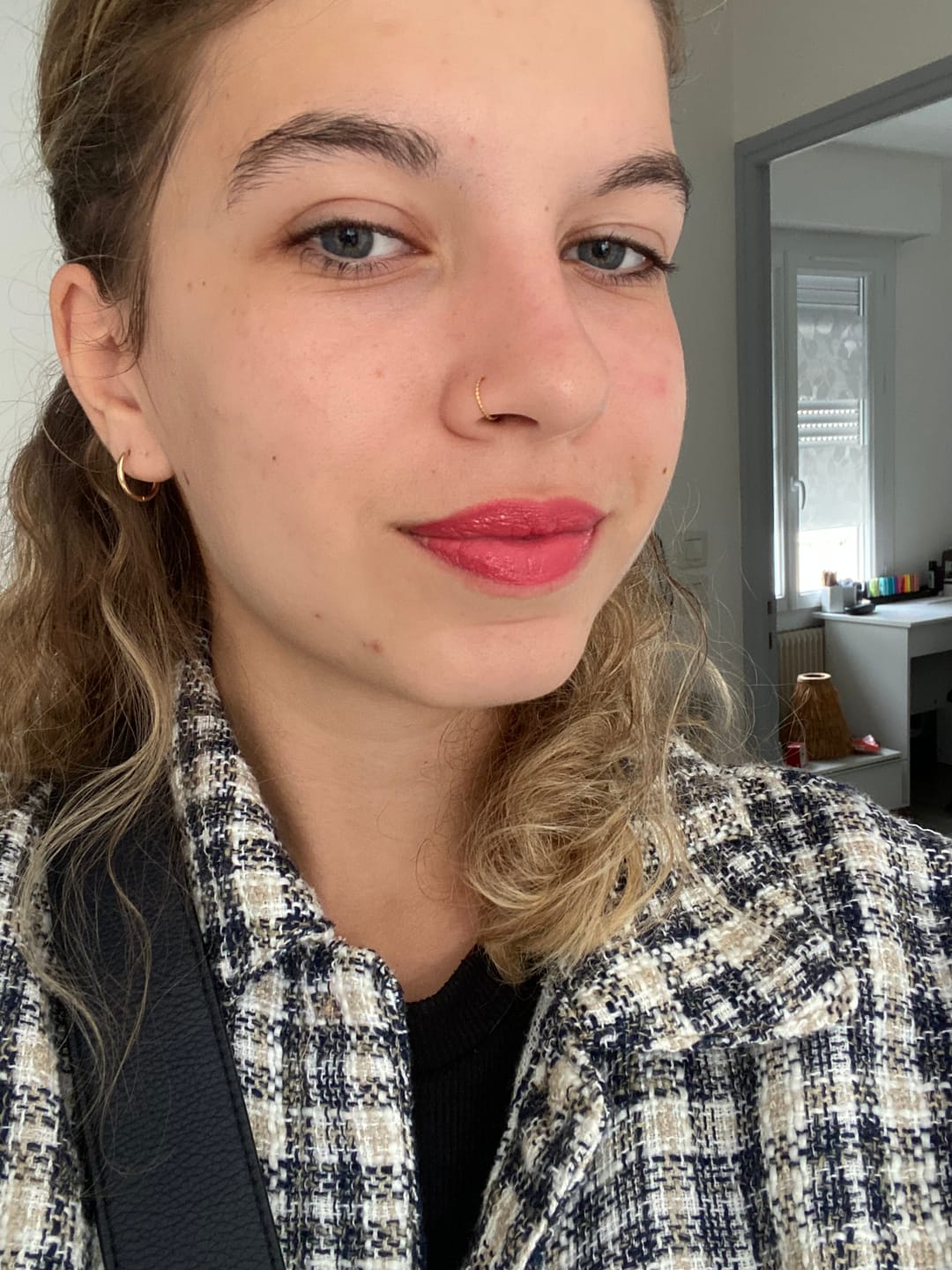 Customer photo review of Faux piercing au nez : Xena
