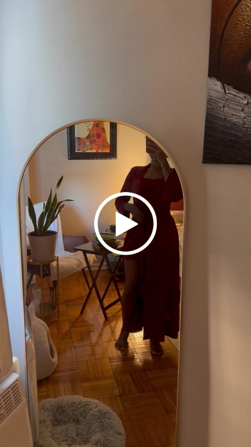 Customer video review of The Princess Robe-Yellow