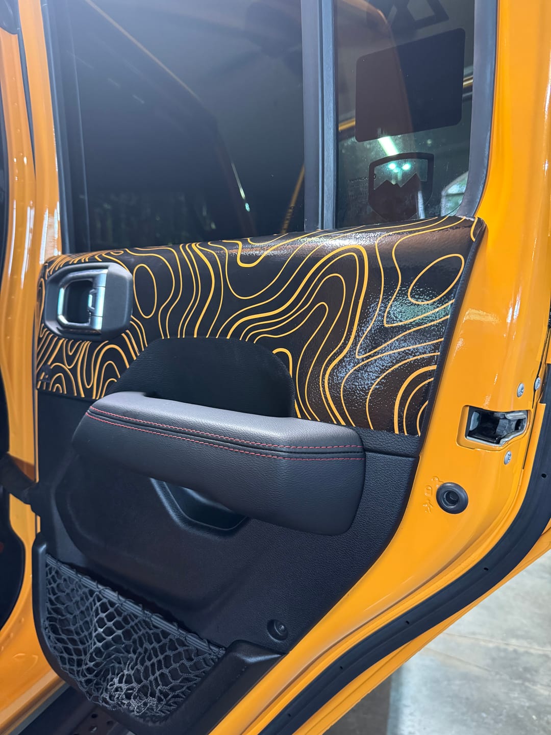 Customer photo review of 2020+ Gladiator JT Door Skins | Topographic