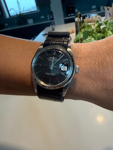 Customer photo review of Matte Black Alligator Single-Piece