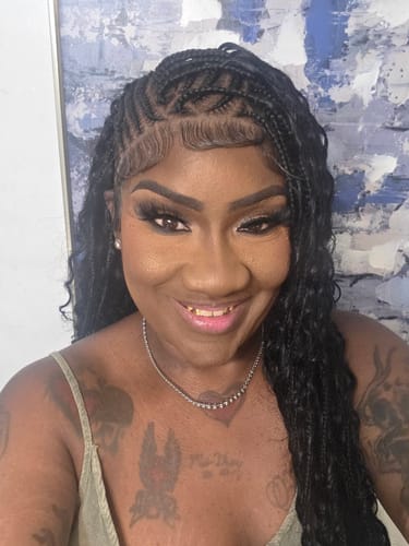Customer photo review of Biggie Cornrow Bohemian Knotless (100% Humanhair curls) Full Lace Base (Tara)