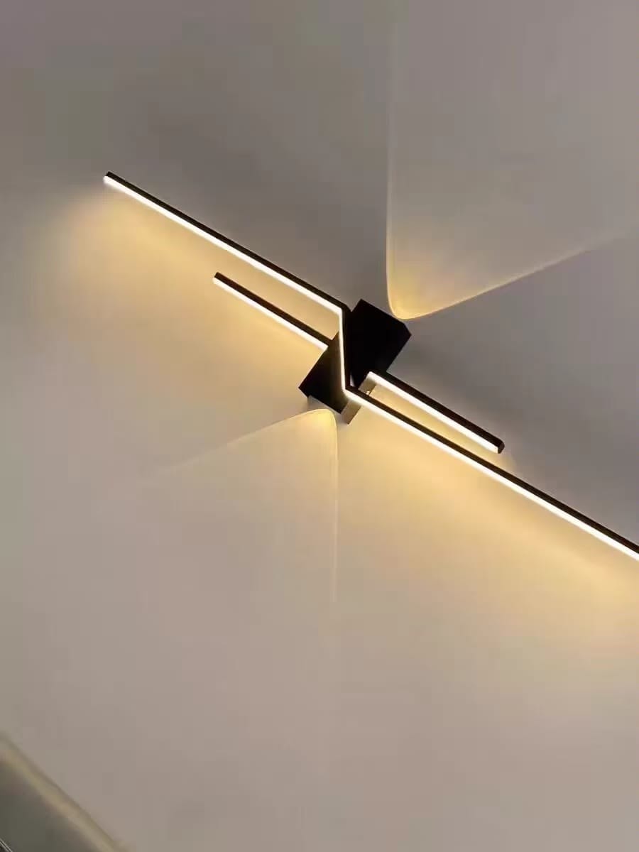 Customer photo review of WOMO Sculptural Up Down Wall Sconce-WM6030