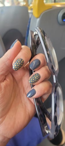Customer photo review of CND™ Vinylux™ Denim Patch 15ml