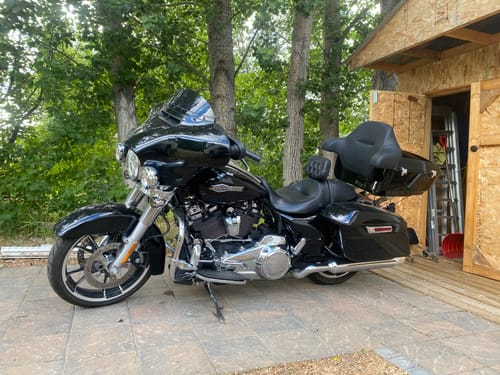 Customer photo review of Harley Tour Pack Liners Custom Stitching Liners Fit for Harley 2014-2023 New Material More Abrasion-Resistant And Ductile Lozenge Pattern
