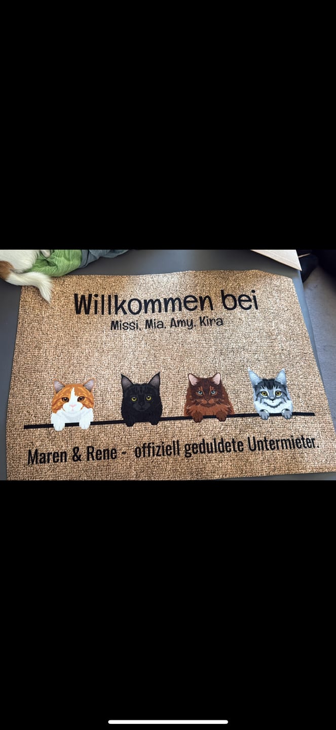 Customer photo review of Alle meine Fellnasen - Individuelle Fußmatte