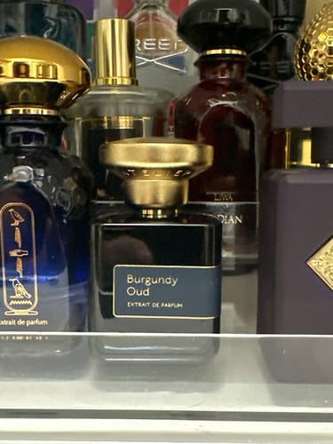 Customer photo review of Atelier Materi Burgundy Oud