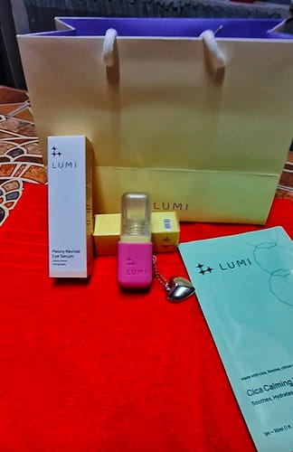 Customer photo review of Peony Revival Eye Serum