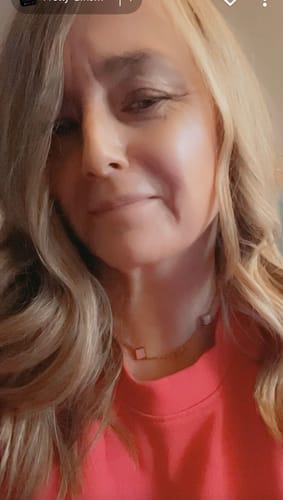Customer photo review of Celine Ten Clover Necklace