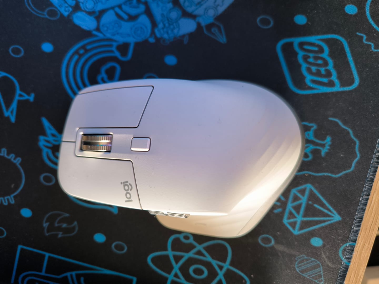 Customer photo review of Mouse Logitech MX Master 3S Pale Grey