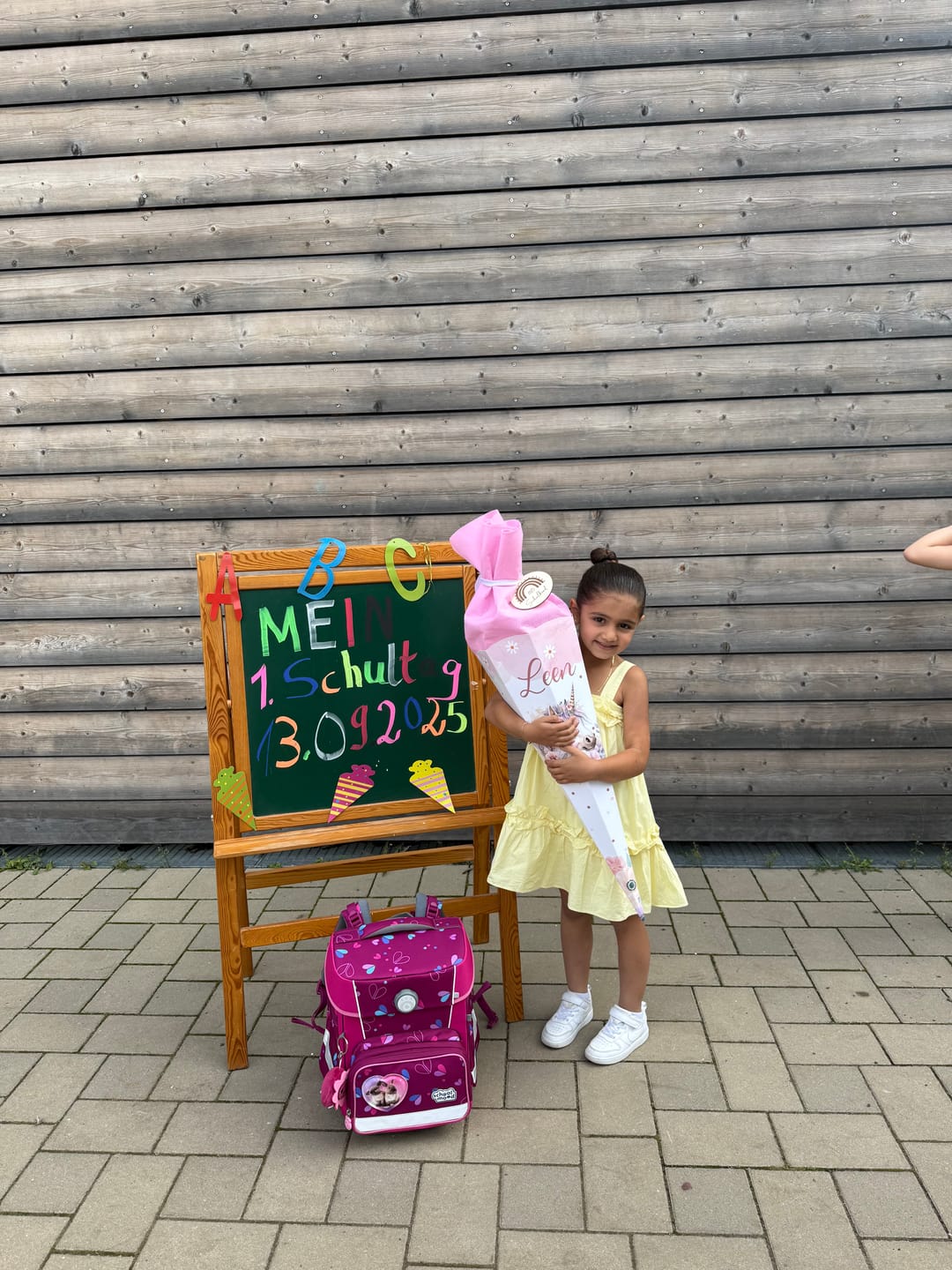Customer photo review of Personalisierte Schultüte mit Namen - Einhorn rosa