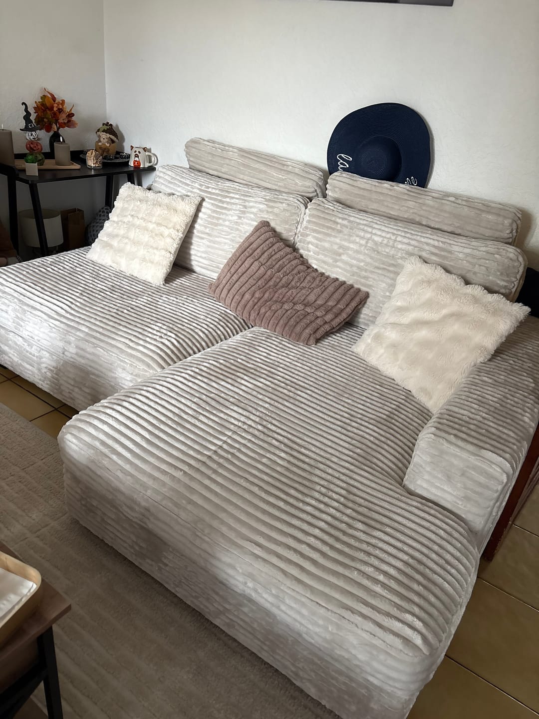 Customer photo review of Canapé d'angle convertible grande méridienne MONTPARNASSE