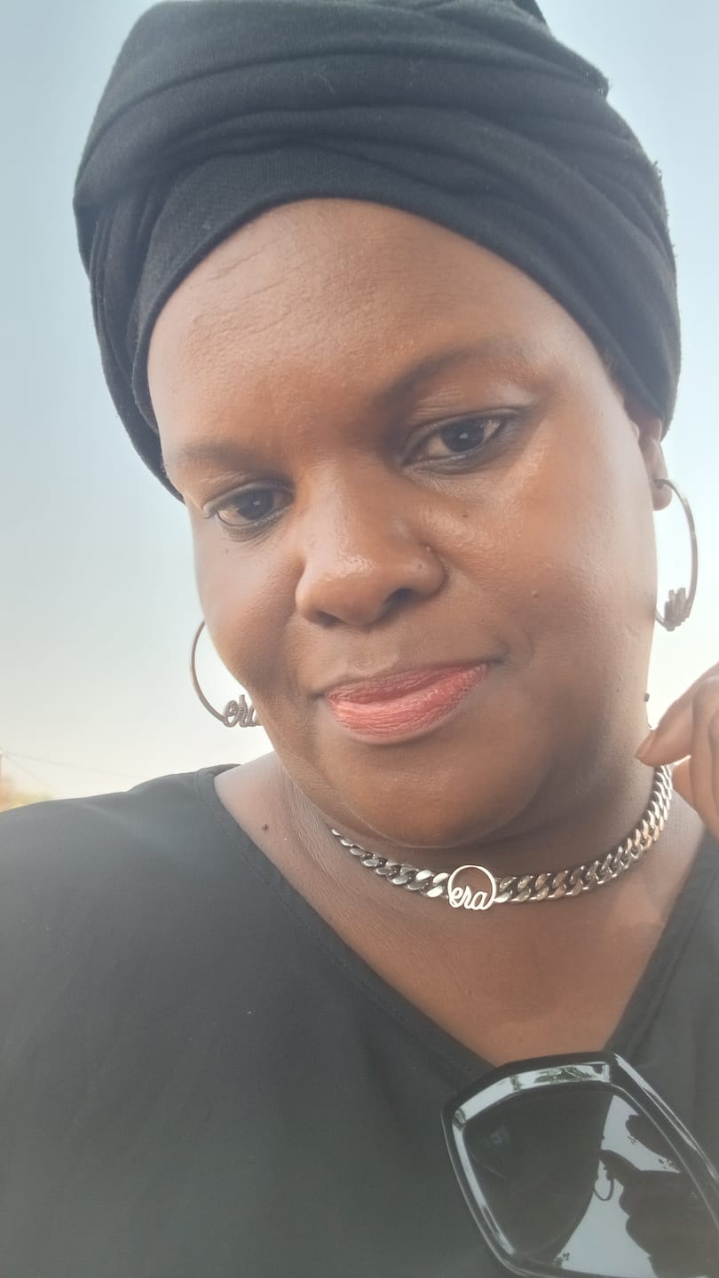 Customer photo review of Silver Era Choker