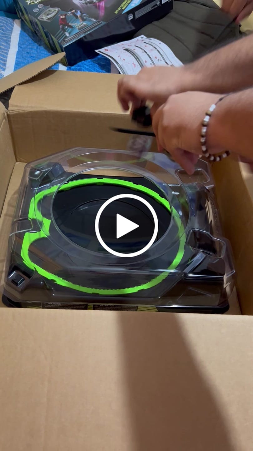 Customer video review of Hasbro Beyblade X  Dagger Dran Xtreme Battle Set