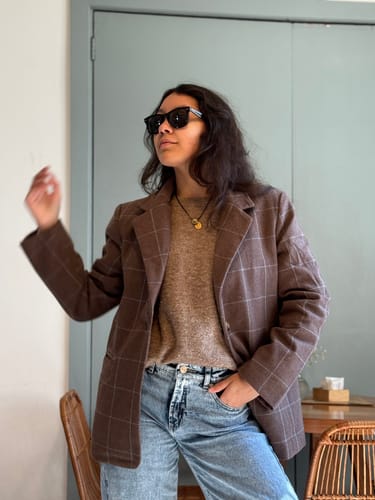 Customer photo review of Blazer Cuadros Brown