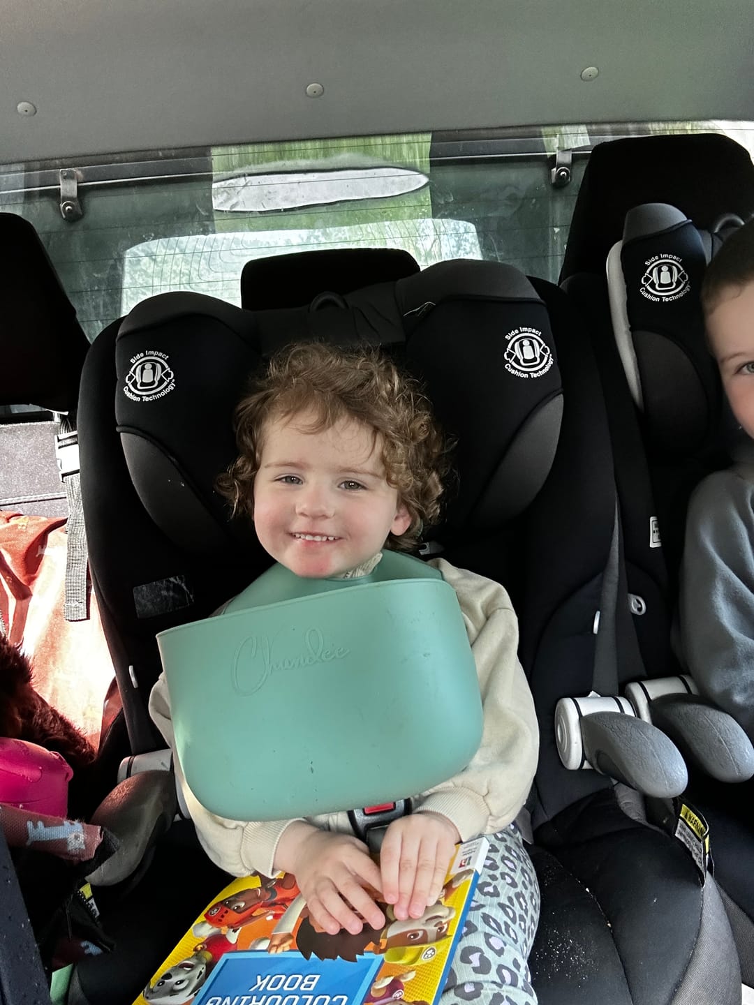 Customer photo review of Green Chundee Bib