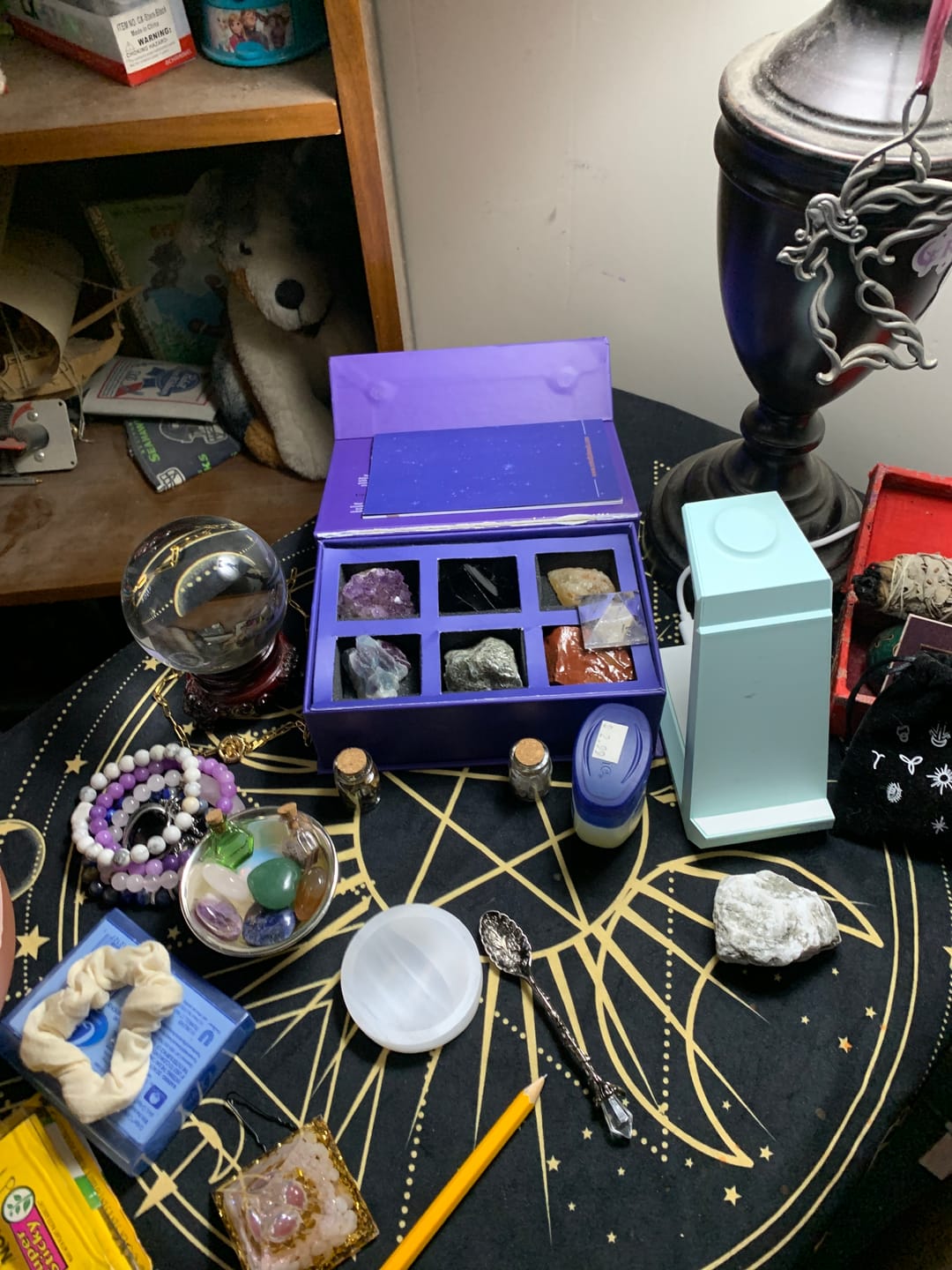 Customer photo review of Zodiac Crystal Kit: Harness Your Sign’s Natural Energy & Growth