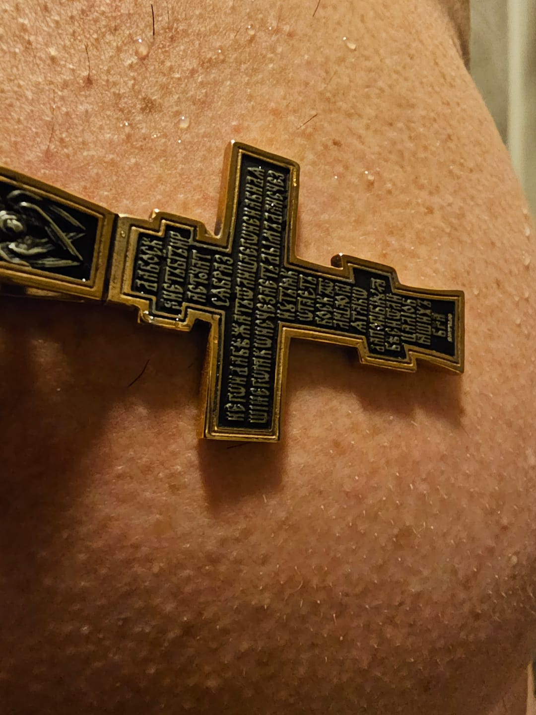 Customer photo review of DARK JESUS CROSS. - GOLD