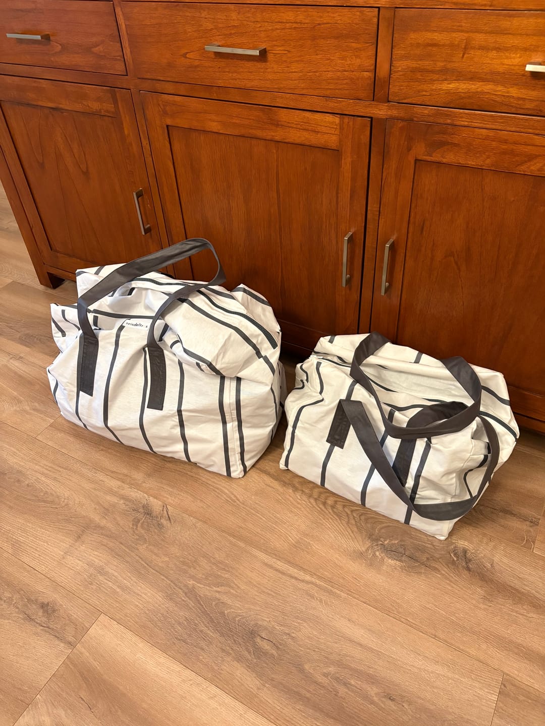 Customer photo review of Pack Dúo - XL y M - Blanco Raya Gris