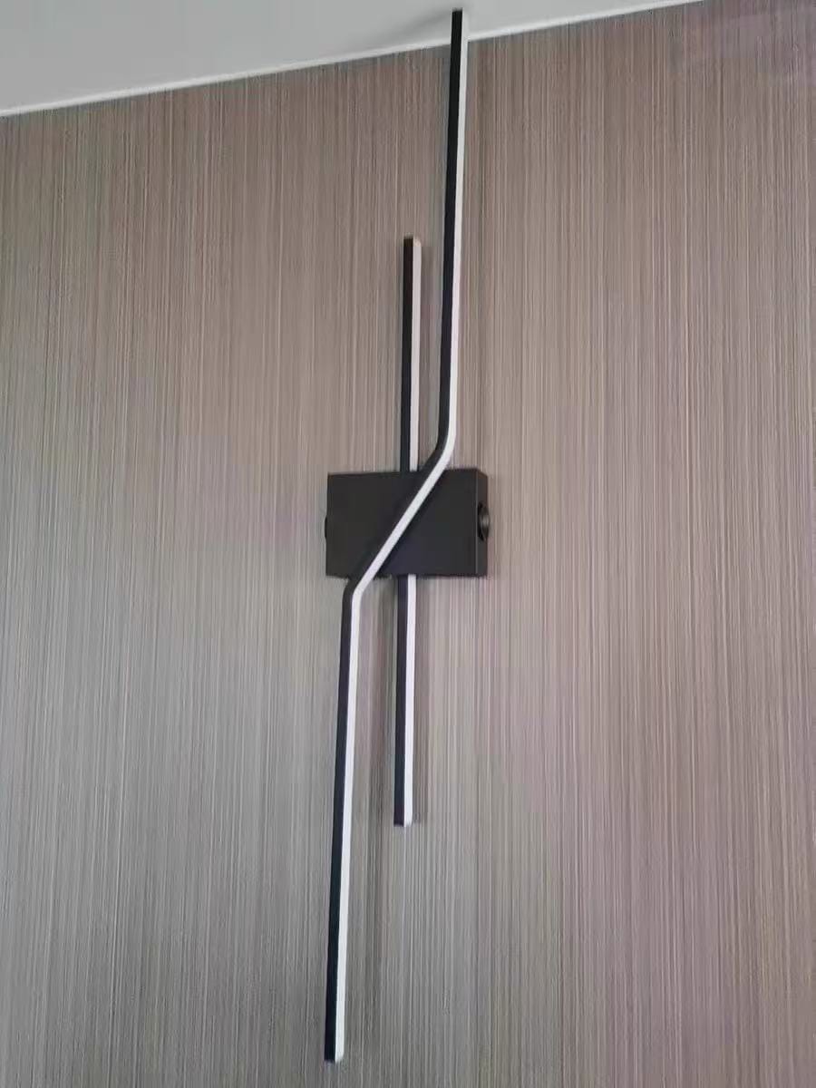 Customer photo review of WOMO Sculptural Up Down Wall Sconce-WM6030