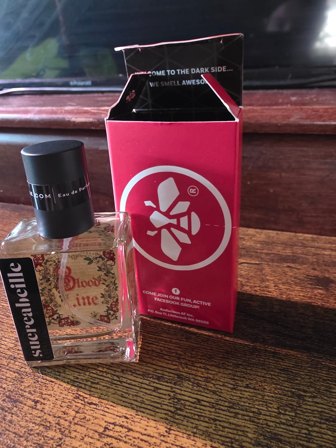 Customer photo review of Bloodline