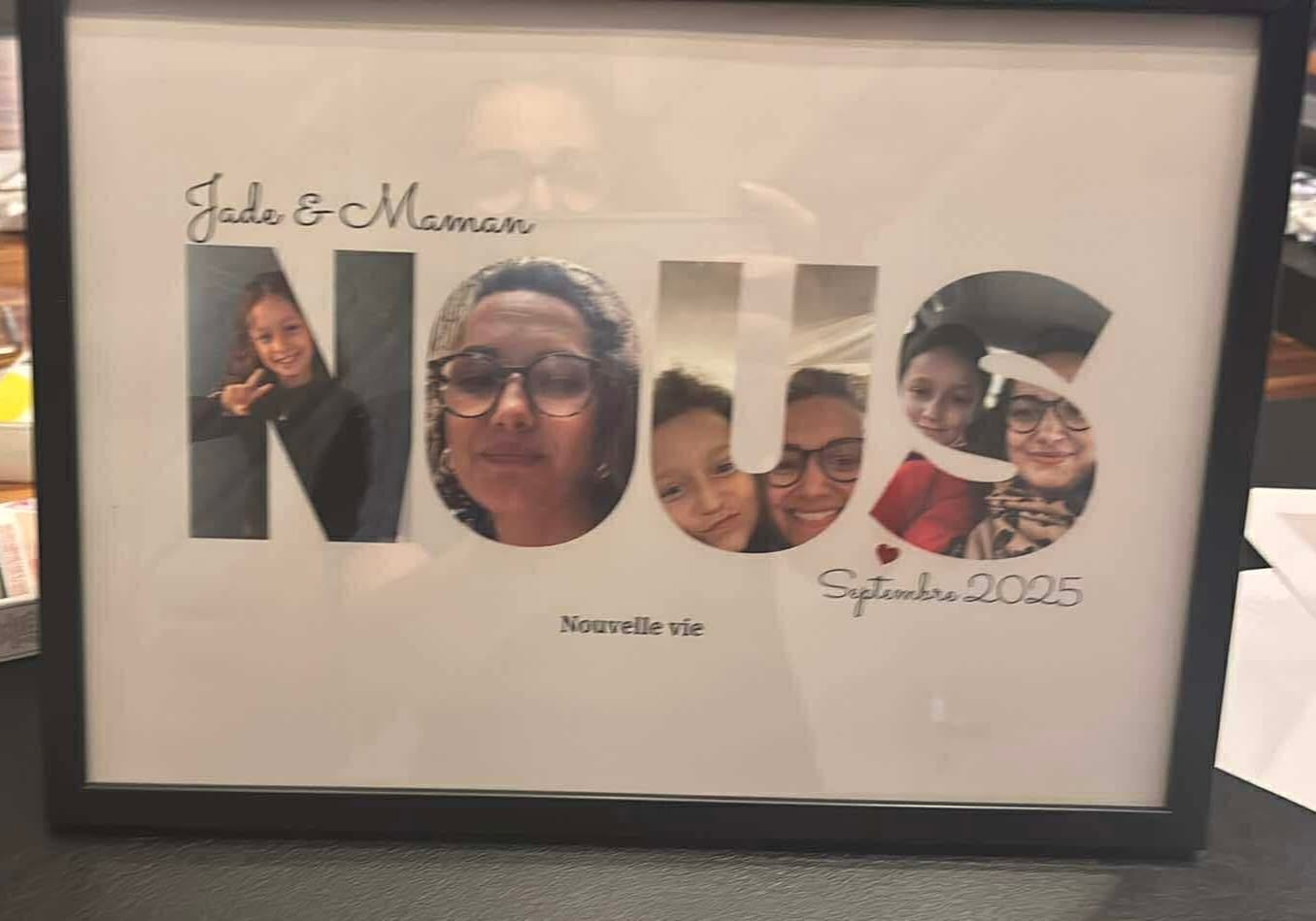 Customer photo review of Nous Lettres - Affiche Personnalisée