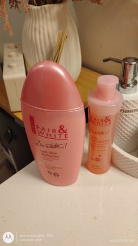 Customer photo review of FAIR & WHITE So White, Skin Brightening Lotion - 500 ml / 17.6 Fl oz - Daily Moisturizing Body Lotion