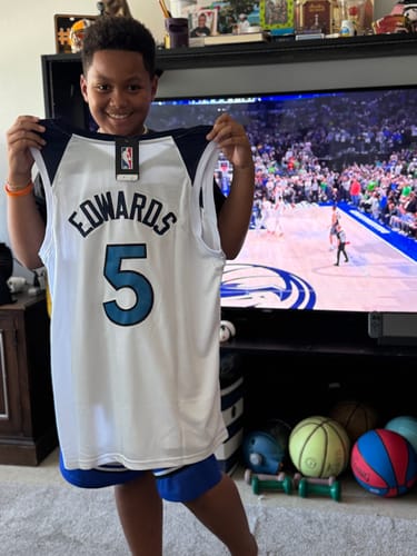 Customer photo review of Men's Minnesota Timberwolves Anthony Edwards #5 White Swingman Jersey1 - Association Edition