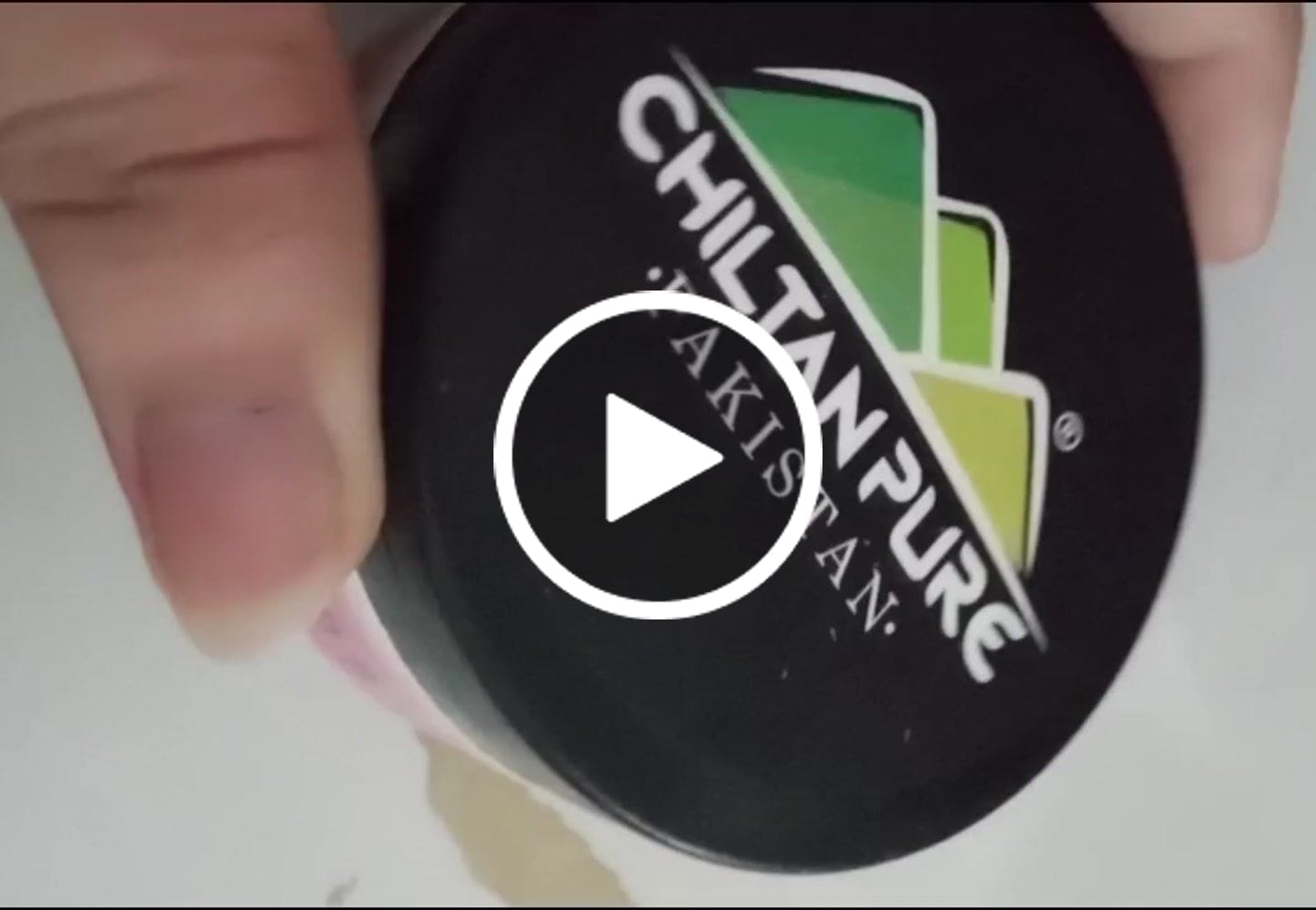 Customer video review of Hand & Foot Glowing CREAM 🦶✋ Formulated With Multi-Vitamins & Glowing Agents, Moisturizes, Soothes & Improves Skin Texture, Makes Skin Soft & Glowing